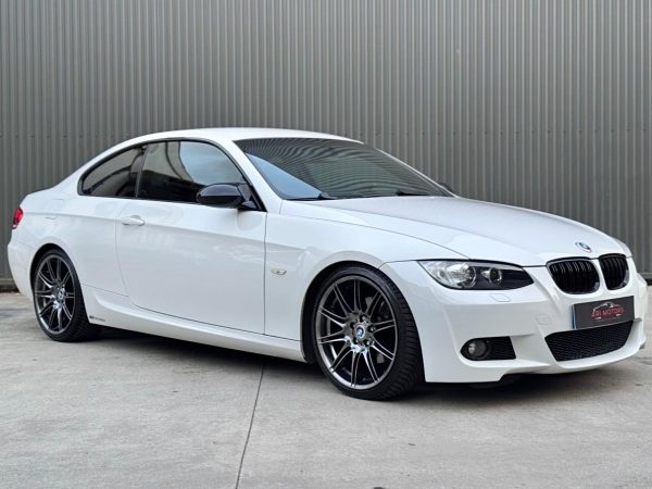 BMW 320 d Coupé